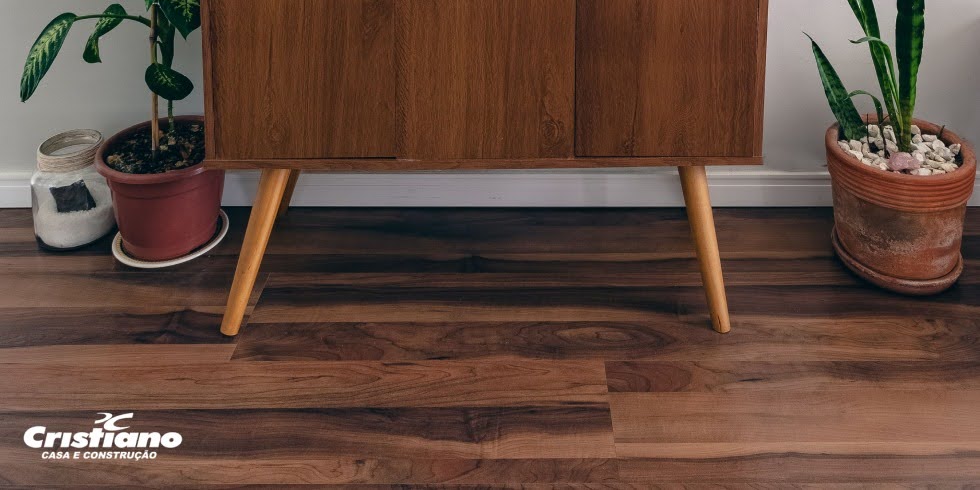 Piso Vinílico: Vantagens e Como Instalar